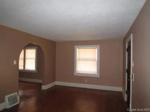 109 S Macarthur, Springfield, IL 62704 photo 3