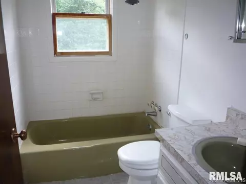 1518 N Macarthur, Springfield, IL 62702 photo 10