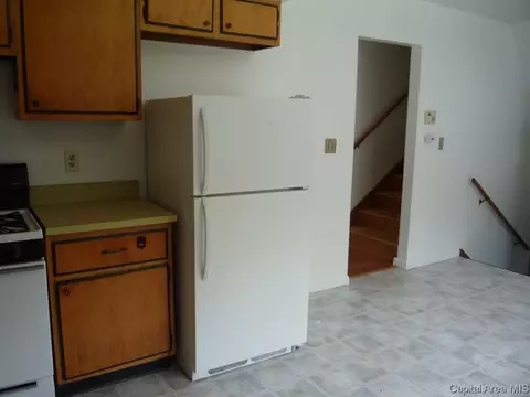 1518 N Macarthur, Springfield, IL 62702 photo 4