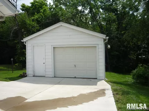 1518 N Macarthur, Springfield, IL 62702 photo 13