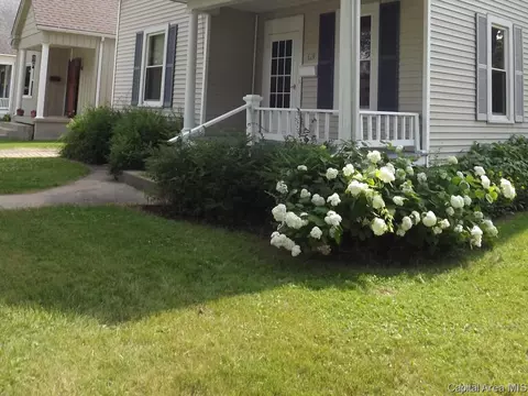 619 Columbia, Springfield, IL 62704 photo 3