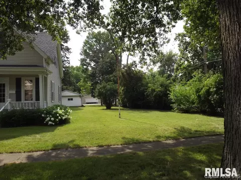 619 Columbia, Springfield, IL 62704 photo 2