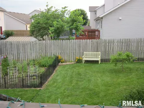 3720 Carney Blvd, Springfield, IL 62712 photo 3