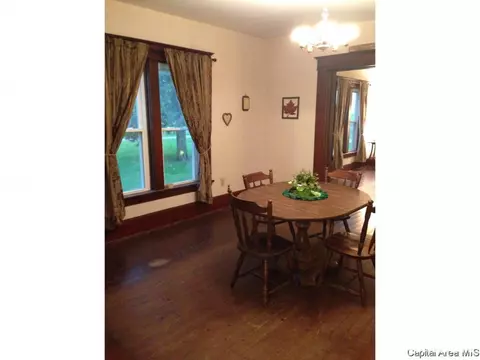 271 E 750 North Rd, Morrisonville, IL 62546 photo 5