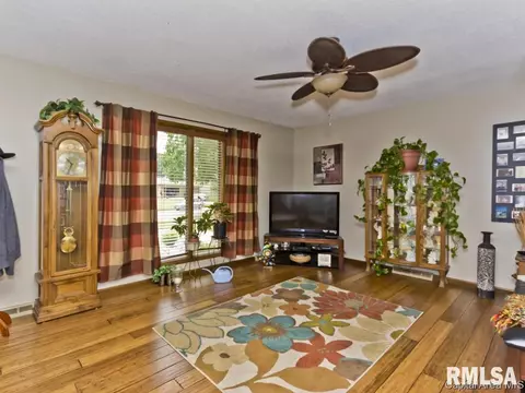 2225 Keokuk, Springfield, IL 62702 photo 3