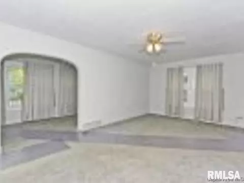 2548 S 6th, Springfield, IL 62703 photo 6
