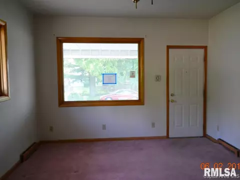 1524 N Carolina Ave, Springfield, IL 62702 photo 4