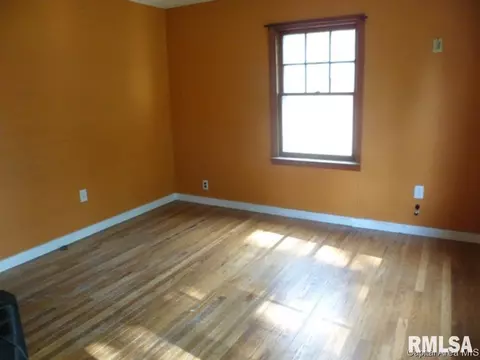 217 N Park, Springfield, IL 62702 photo 7