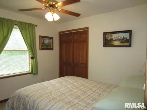 135 Sidener Ln, Springfield, IL 62707 photo 14