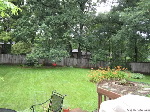 135 Sidener Ln, Springfield, IL 62707 photo 20