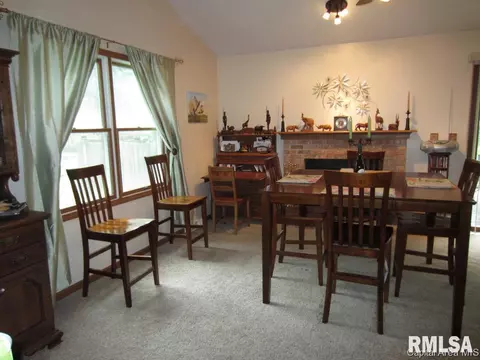 135 Sidener Ln, Springfield, IL 62707 photo 8