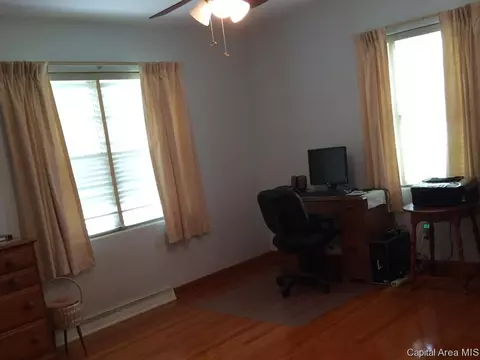 804 N Walnut St, Springfield, IL 62702 photo 10