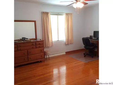 804 N Walnut St, Springfield, IL 62702 photo 12