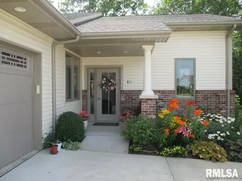 811 Longleaf Ct, Springfield, IL 62711 photo 1