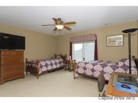 491 Overton, Springfield, IL 62711 photo 19