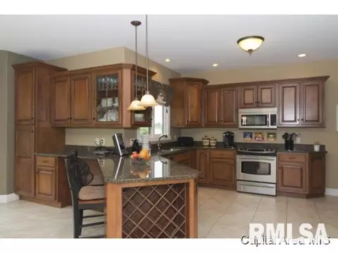 491 Overton, Springfield, IL 62711 photo 7