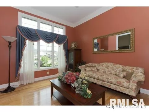 491 Overton, Springfield, IL 62711 photo 10