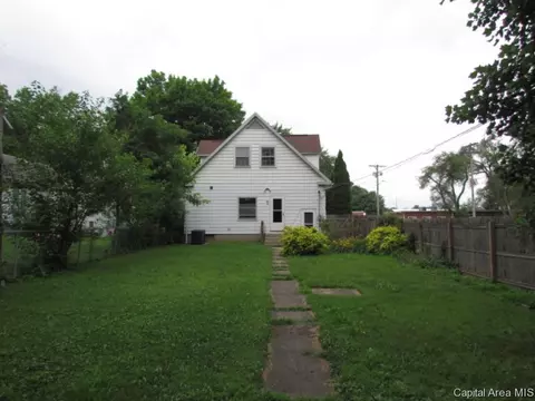 1128 N Macarthur Blvd, Springfield, IL 62702 photo 2