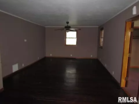 1128 N Macarthur Blvd, Springfield, IL 62702 photo 7