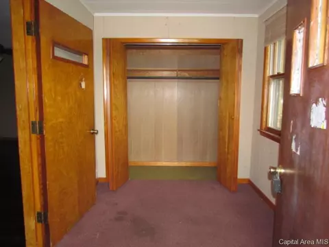 1128 N Macarthur Blvd, Springfield, IL 62702 photo 5
