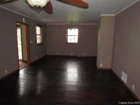 1128 N Macarthur Blvd, Springfield, IL 62702 photo 6