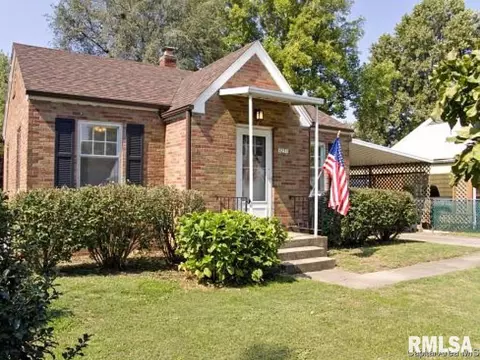 3237 S Palmer St, Springfield, IL 62703 photo 1