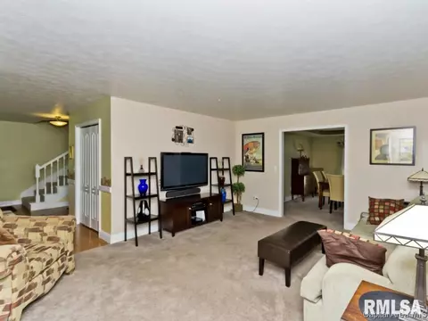 2916 Red Oak Ln, Springfield, IL 62712 photo 5