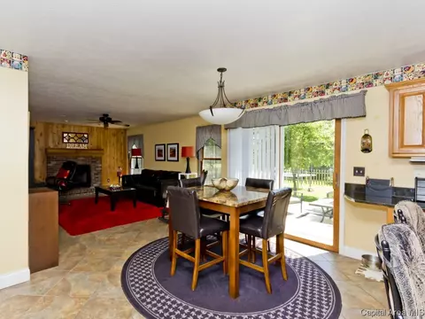 2916 Red Oak Ln, Springfield, IL 62712 photo 15