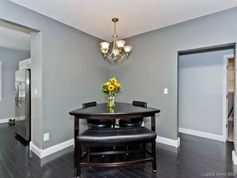 1917 N 7th St, Springfield, IL 62702 photo 9