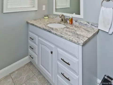 1917 N 7th St, Springfield, IL 62702 photo 17