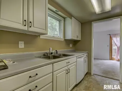 20 Country Pl, Springfield, IL 62703 photo 14