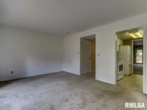 20 Country Pl, Springfield, IL 62703 photo 12
