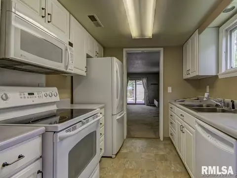 20 Country Pl, Springfield, IL 62703 photo 13