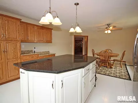 4070 Mill Stone, Springfield, IL 62711 photo 6