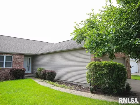 2810 Wordsworth Dr, Springfield, IL 62711 photo 1