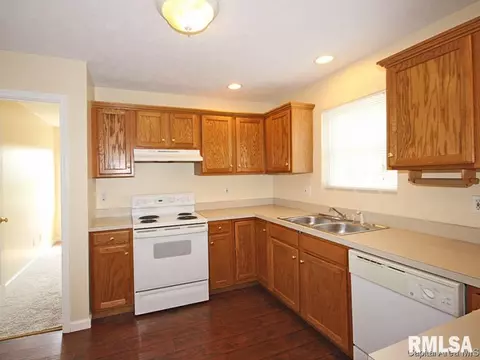 2810 Wordsworth Dr, Springfield, IL 62711 photo 10
