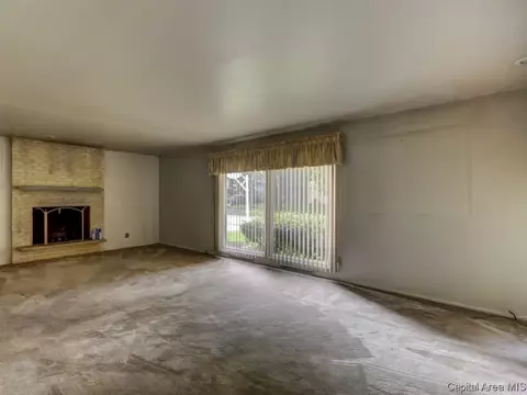 69 Interlacken Rd, Springfield, IL 62704 photo 9