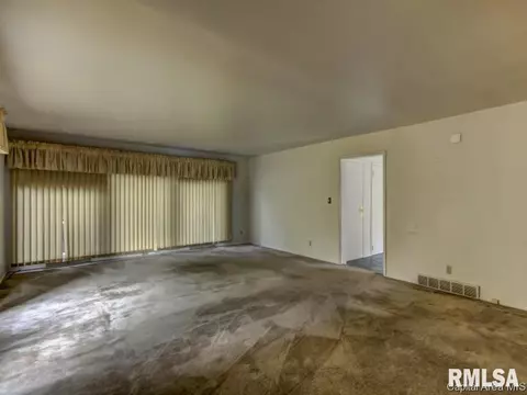 69 Interlacken Rd, Springfield, IL 62704 photo 11