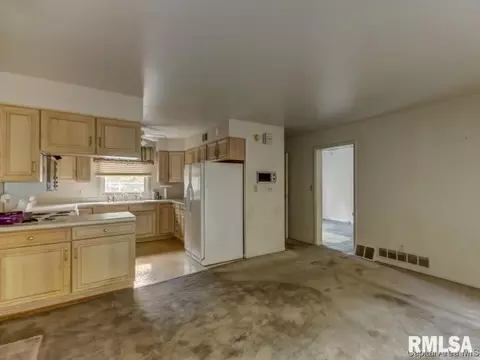 69 Interlacken Rd, Springfield, IL 62704 photo 18