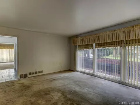 69 Interlacken Rd, Springfield, IL 62704 photo 15