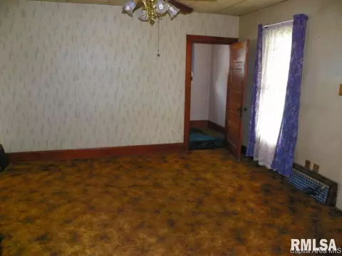 258 Pearl, Cameron, IL 61423 photo 9