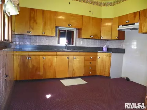 258 Pearl, Cameron, IL 61423 photo 10