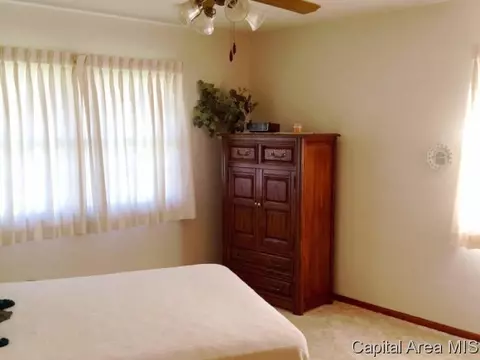 2560 Us-34, Oneida, IL 61467 photo 18