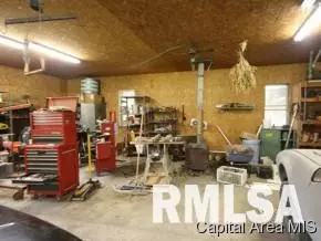 776 Shoe Fly Rd, Avon, IL 61415 photo 30