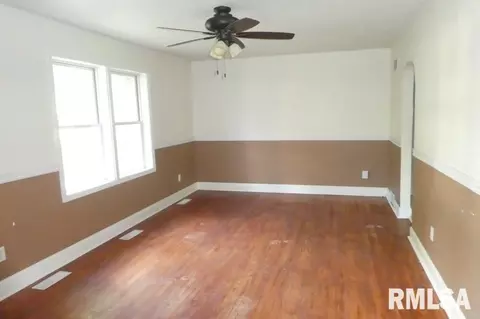 1700 Pickett St, Springfield, IL 62703 photo 3