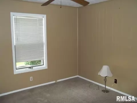 2533 W Monroe, Springfield, IL 62704 photo 8