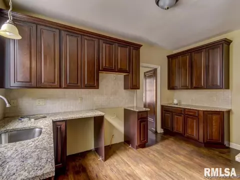 2020 Wiggins, Springfield, IL 62704 photo 16