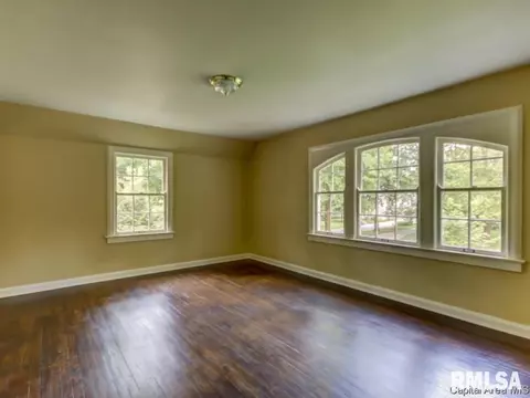 2020 Wiggins, Springfield, IL 62704 photo 25