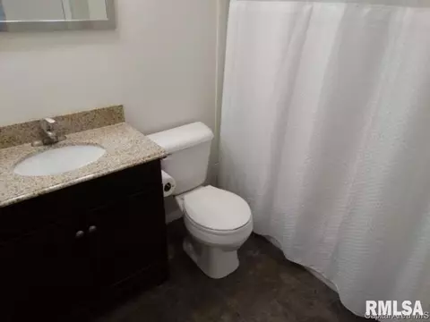 2501 Devonshire, Springfield, IL 62703 photo 2
