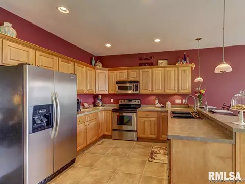 2710 Johnathan Pl, Springfield, IL 62711 photo 8